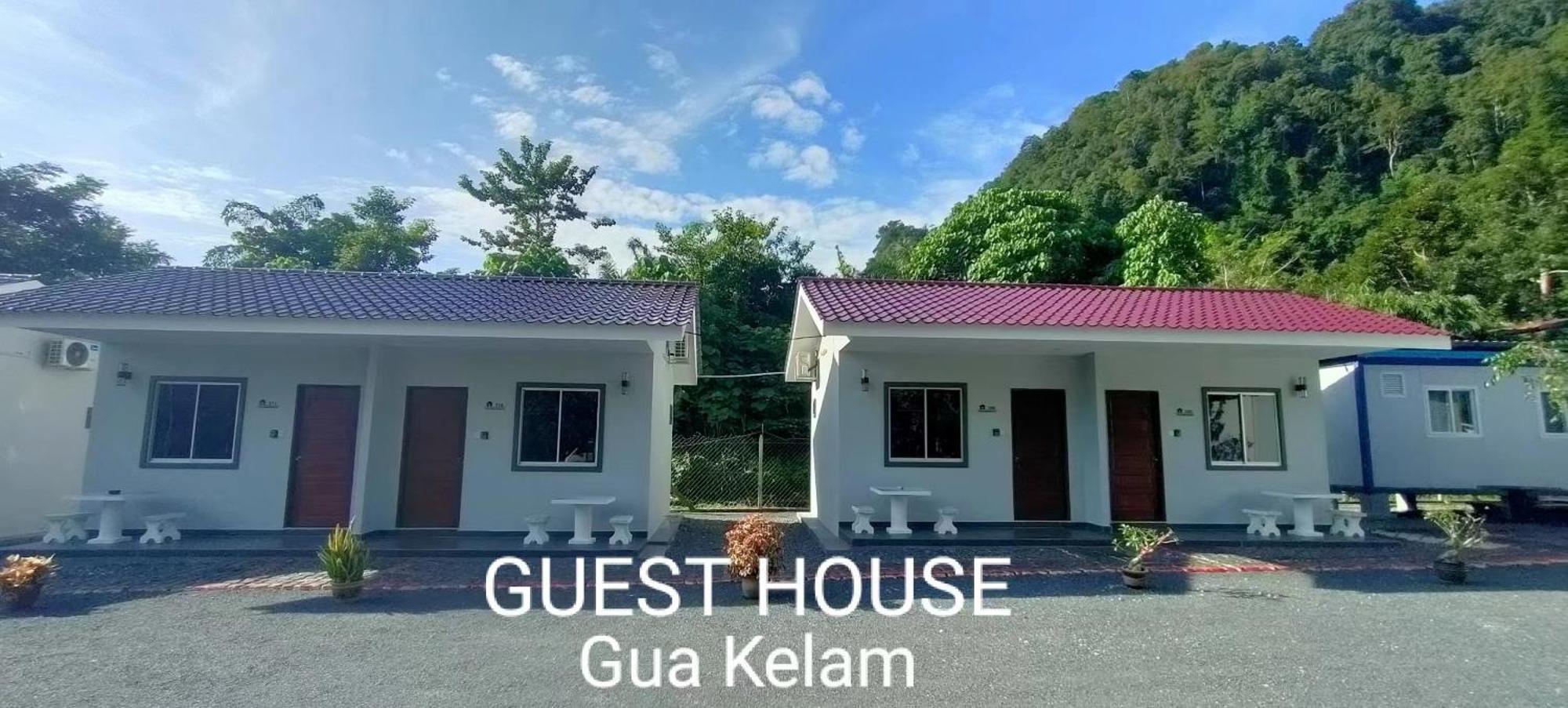 Guest House Gua Kelam Kaki Bukit Esterno foto